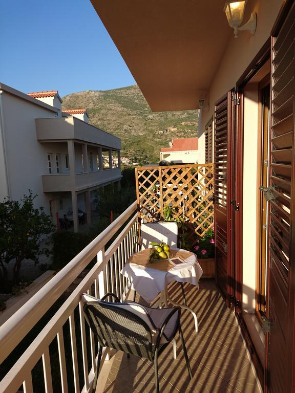 Viola Cavtat Rooms Esterno foto